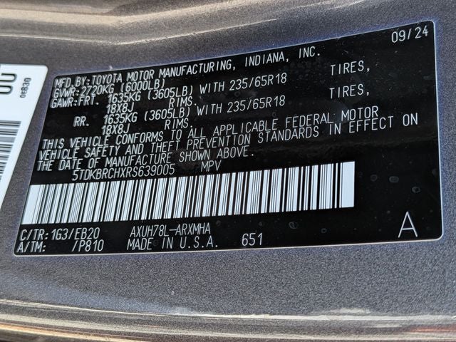 2024 Toyota Highlander Hybrid XLE