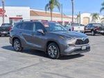 2024 Toyota Highlander Hybrid XLE