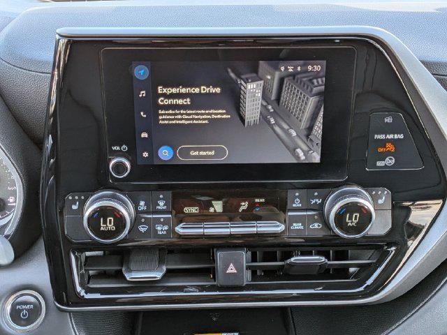 2024 Toyota Highlander Hybrid XLE