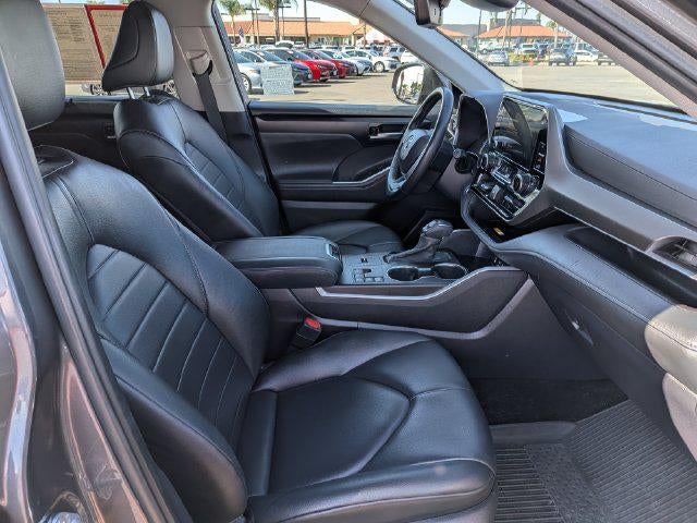 2024 Toyota Highlander Hybrid XLE