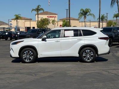 2026 Toyota Highlander Hybrid XLE