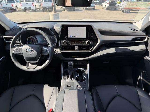 2026 Toyota Highlander Hybrid XLE