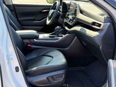 2026 Toyota Highlander Hybrid XLE