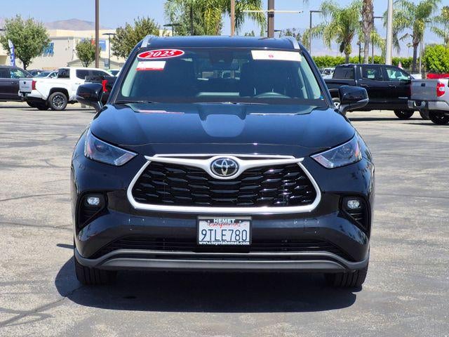 2025 Toyota HIGHLANDER XLE