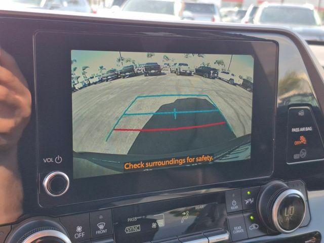 2025 Toyota HIGHLANDER XLE