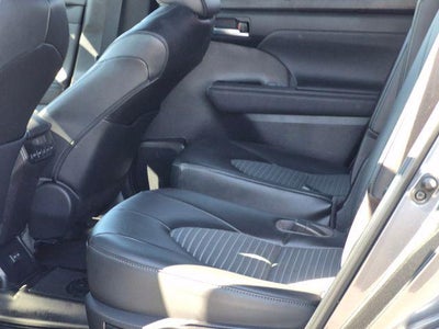 2023 Toyota HIGHLANDER XSE