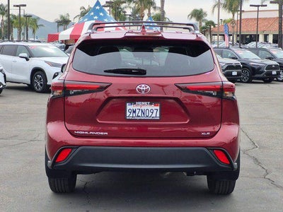 2024 Toyota HIGHLANDER XLE