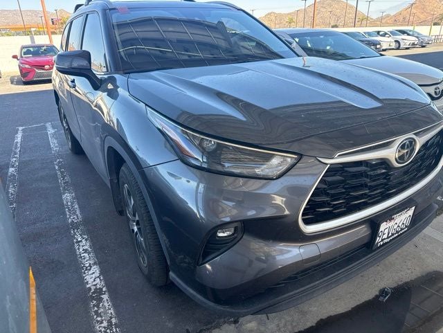 2023 Toyota Highlander XLE
