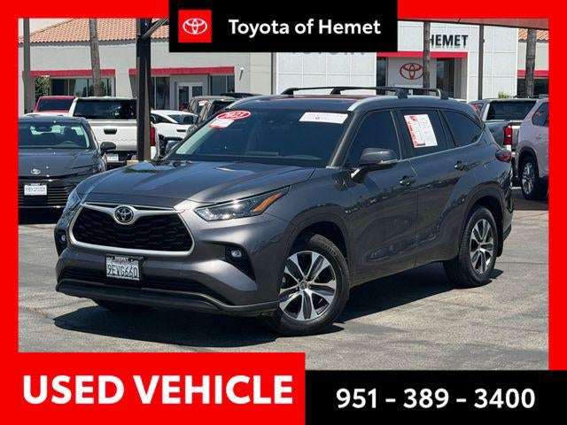 2023 Toyota HIGHLANDER XLE