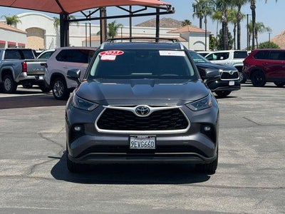 2023 Toyota HIGHLANDER XLE