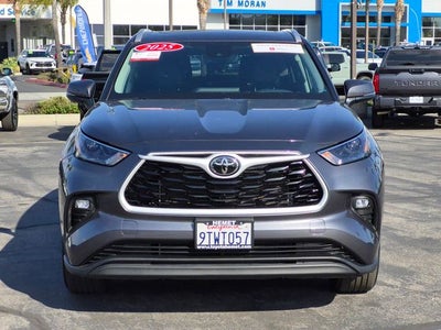 2025 Toyota HIGHLANDER XLE