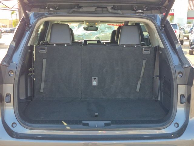 2025 Toyota HIGHLANDER XLE