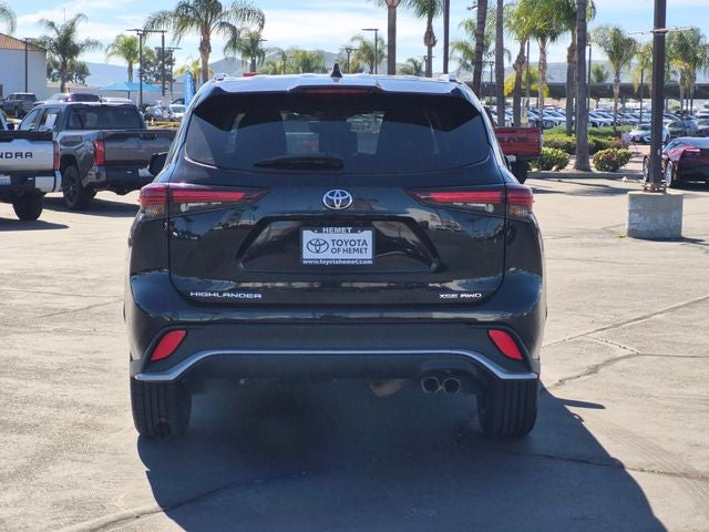 2025 Toyota HIGHLANDER XSE