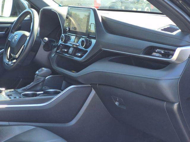 2025 Toyota HIGHLANDER XSE