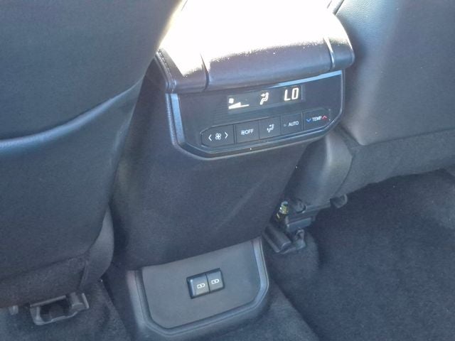 2025 Toyota HIGHLANDER XSE