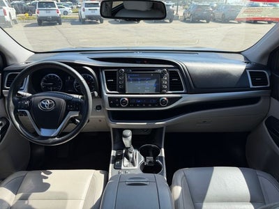 2015 Toyota HIGHLANDER XLE V6