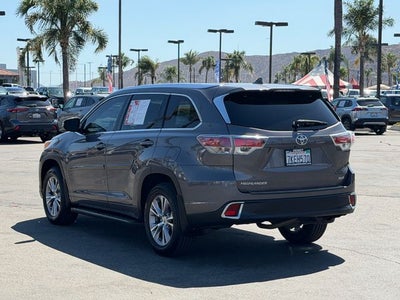 2015 Toyota HIGHLANDER XLE V6