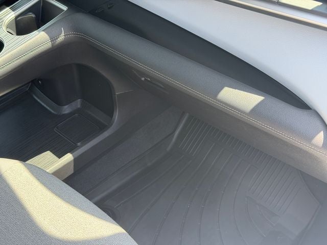 2026 Toyota Sienna LE 8 Passenger