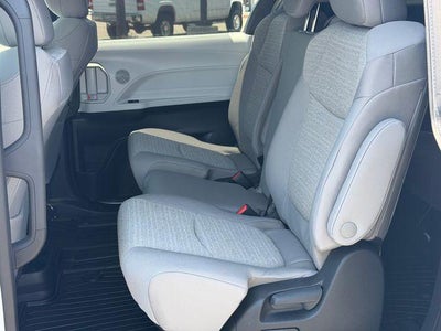 2026 Toyota Sienna LE 8 Passenger