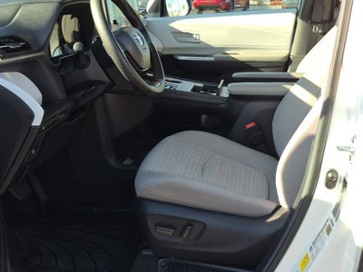 2026 Toyota Sienna LE 8 Passenger
