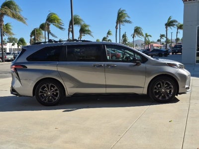 2026 Toyota Sienna XSE 7 Passenger