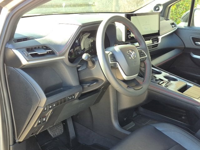 2026 Toyota Sienna XSE 7 Passenger