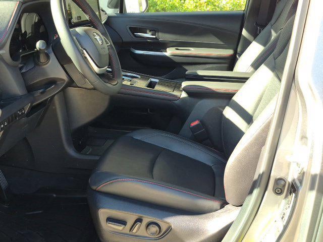 2026 Toyota Sienna XSE 7 Passenger