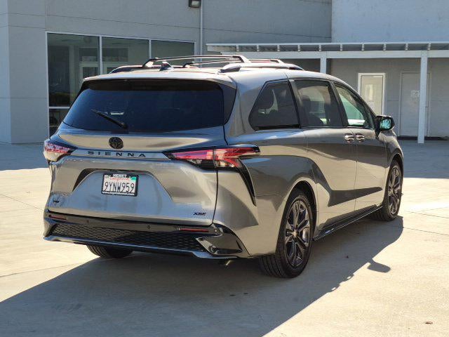 2026 Toyota Sienna XSE 7 Passenger