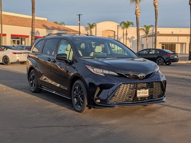 2026 Toyota Sienna XSE 7 Passenger