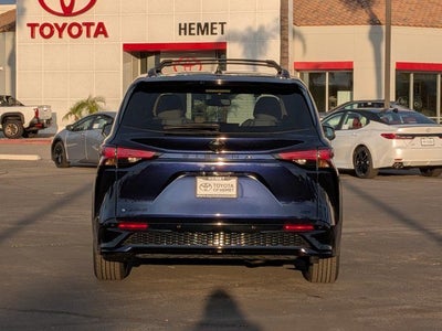 2026 Toyota Sienna XSE 7 Passenger