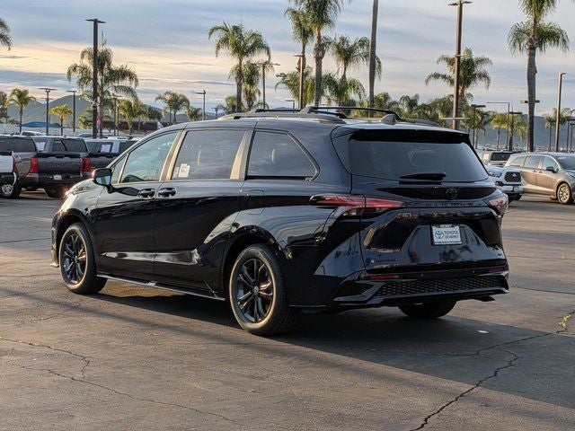 2026 Toyota Sienna XSE 7 Passenger