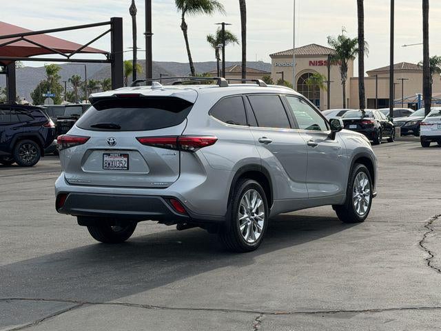 2021 Toyota Highlander Hybrid Limited
