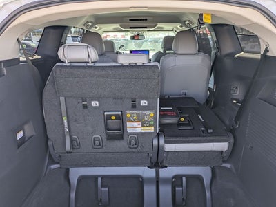 2026 Toyota Sienna XLE 8 Passenger