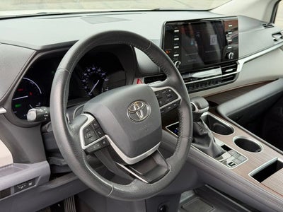 2023 Toyota Sienna XLE 7 Passenger