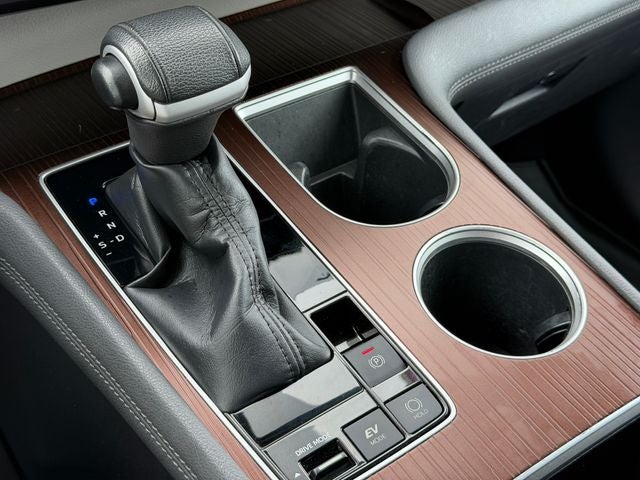 2023 Toyota Sienna XLE 7 Passenger