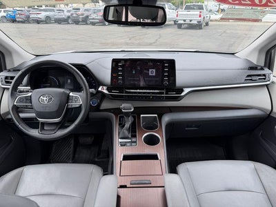 2023 Toyota Sienna XLE 7 Passenger