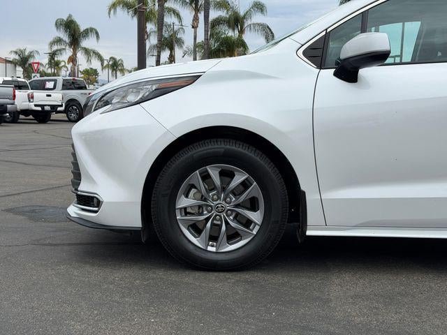 2023 Toyota Sienna XLE 7 Passenger