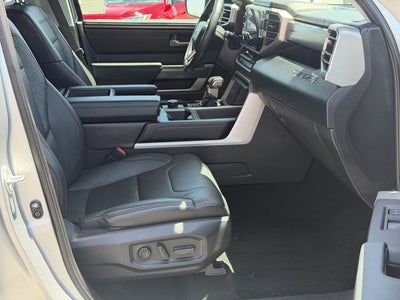 2022 Toyota TUNDRA 4X2 SR5