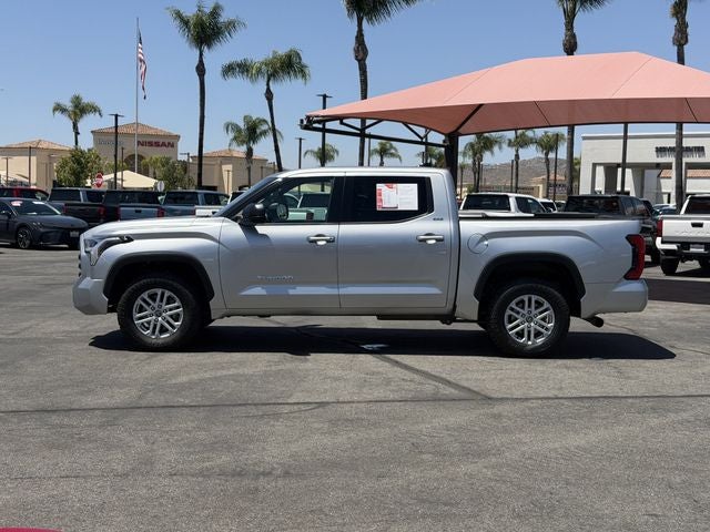 2022 Toyota TUNDRA 4X2 SR5