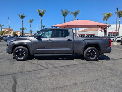 2022 Toyota TUNDRA 4X2 SR5