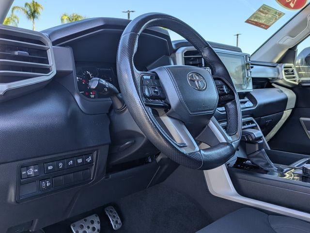 2022 Toyota TUNDRA 4X2 SR5