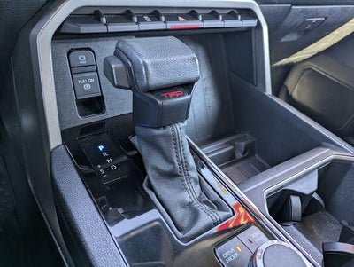 2022 Toyota TUNDRA 4X2 SR5