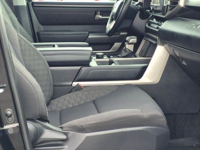 2024 Toyota TUNDRA 4X4 SR5