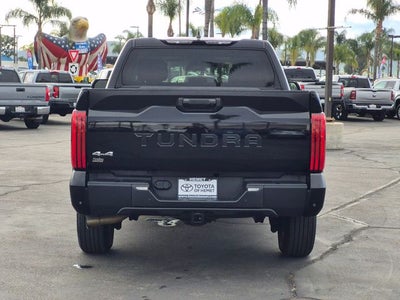 2024 Toyota TUNDRA 4X4 SR5