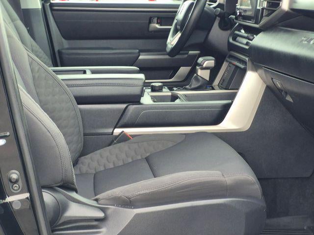 2024 Toyota TUNDRA 4X4 SR5