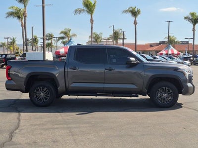 2023 Toyota TUNDRA 4X4 SR5