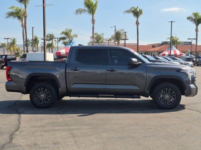 2023 Toyota TUNDRA 4X4 SR5