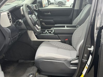 2024 Toyota TUNDRA 4X4 SR5