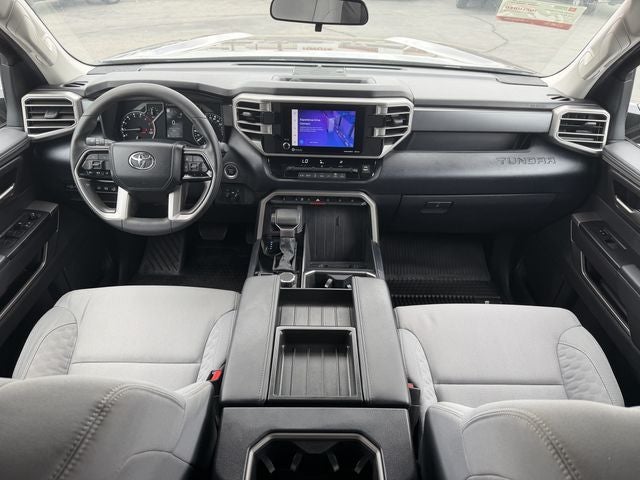 2024 Toyota TUNDRA 4X4 SR5