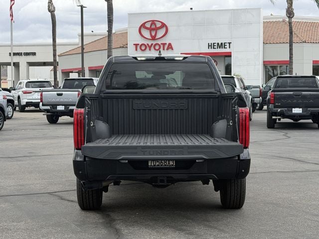 2024 Toyota TUNDRA 4X4 SR5